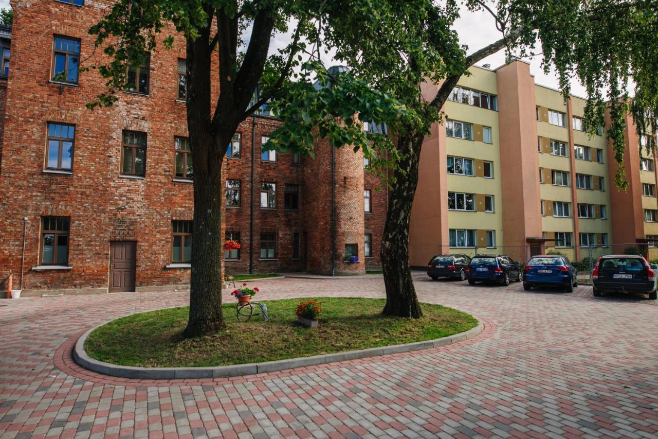 Kronu Nami Liepāja Esterno foto