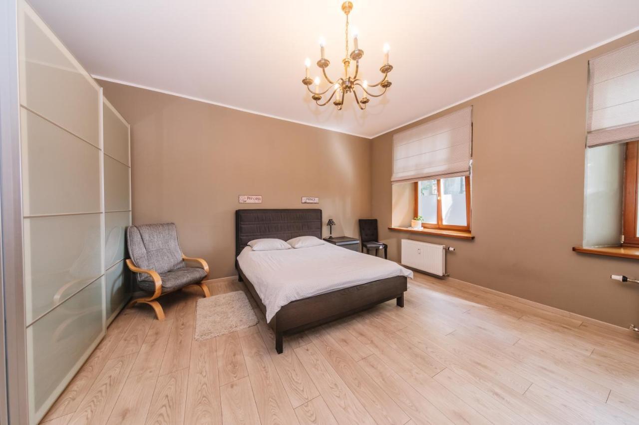 Kronu Nami Liepāja Esterno foto