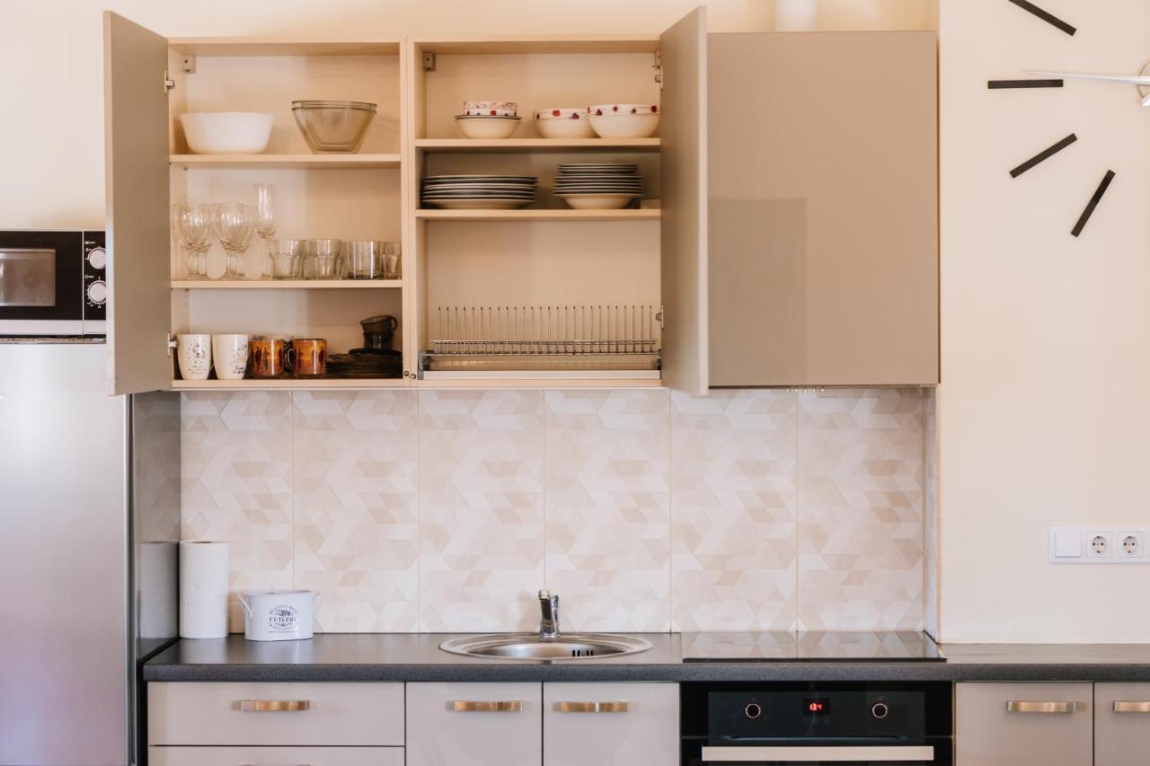 Kronu Nami Liepāja Esterno foto